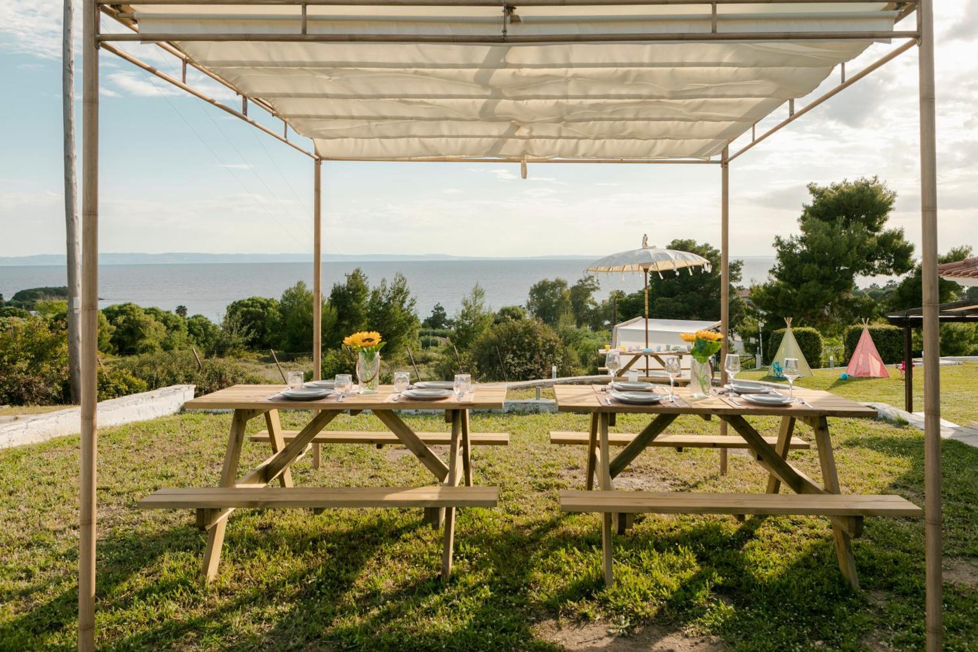 Pine In The Sea Nikiti-Sithonia Apartment Екстериор снимка