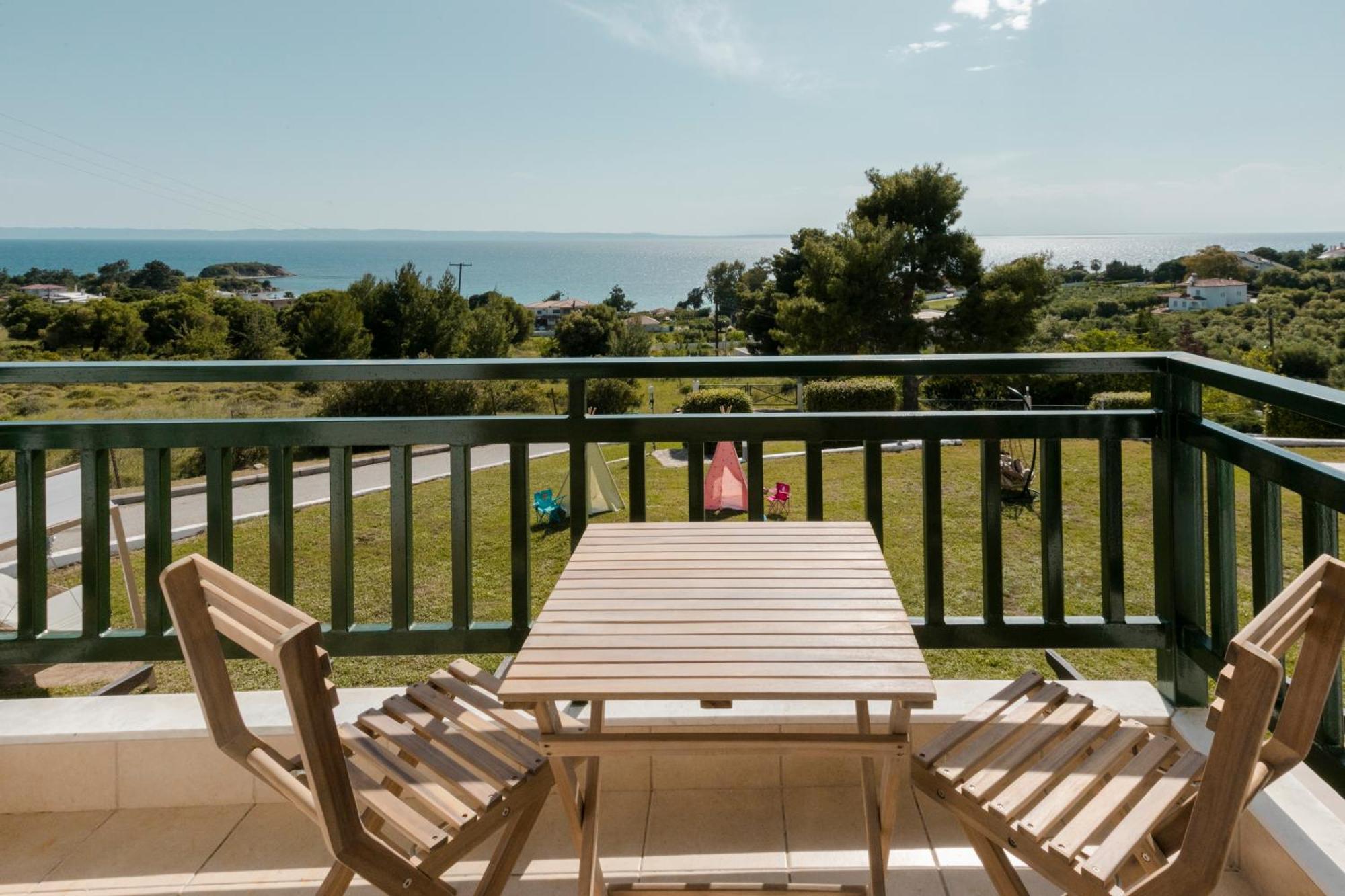 Pine In The Sea Nikiti-Sithonia Apartment Екстериор снимка