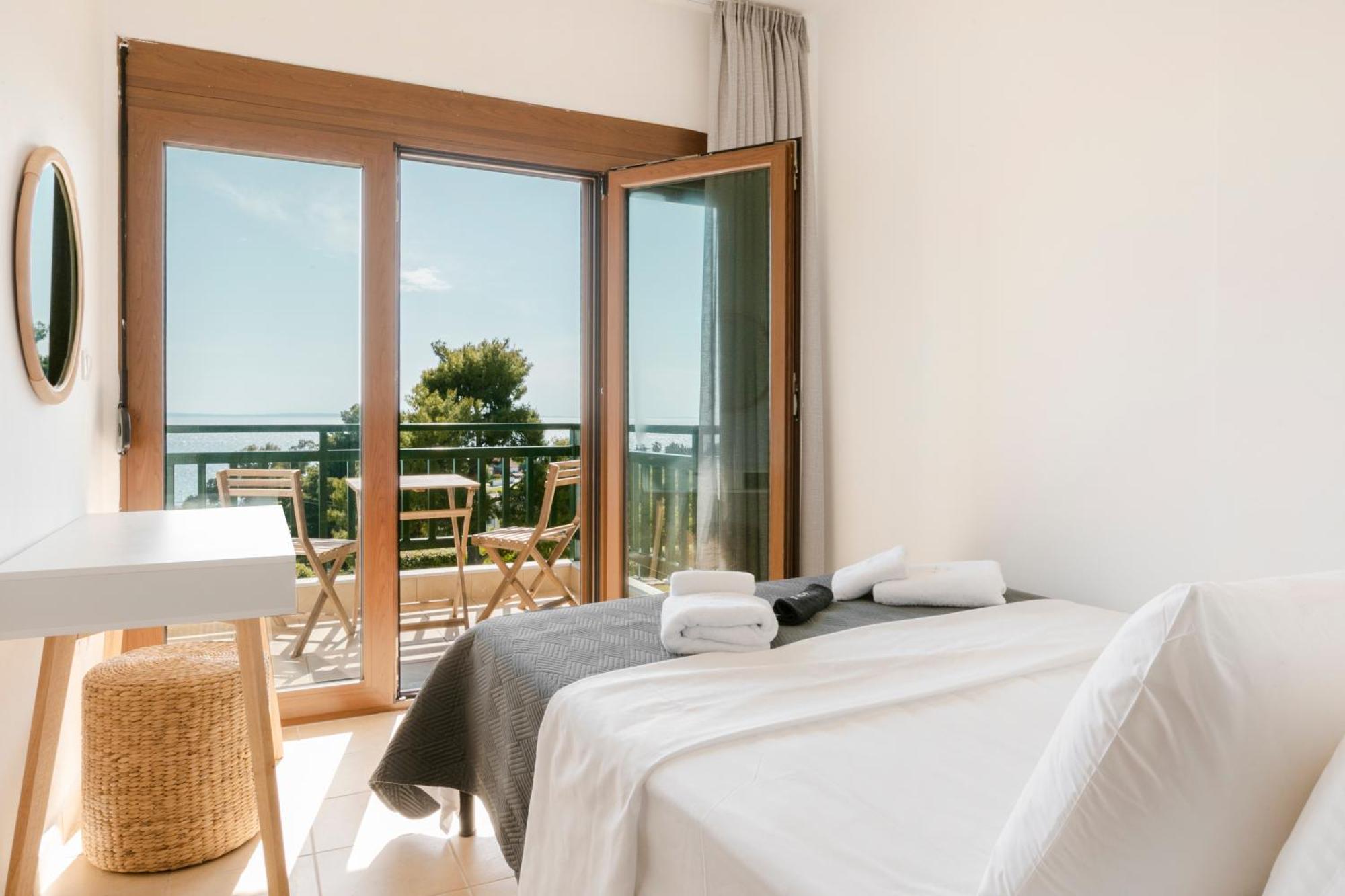 Pine In The Sea Nikiti-Sithonia Apartment Екстериор снимка