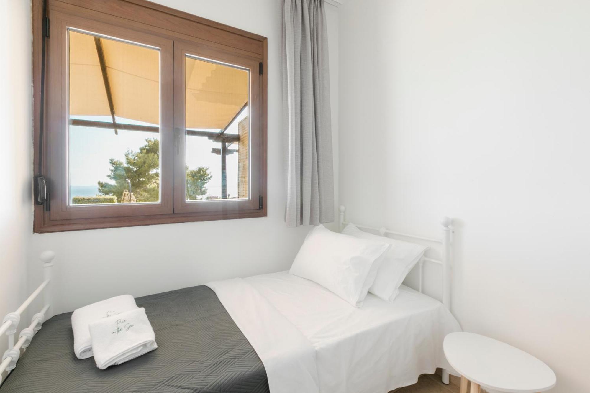 Pine In The Sea Nikiti-Sithonia Apartment Екстериор снимка