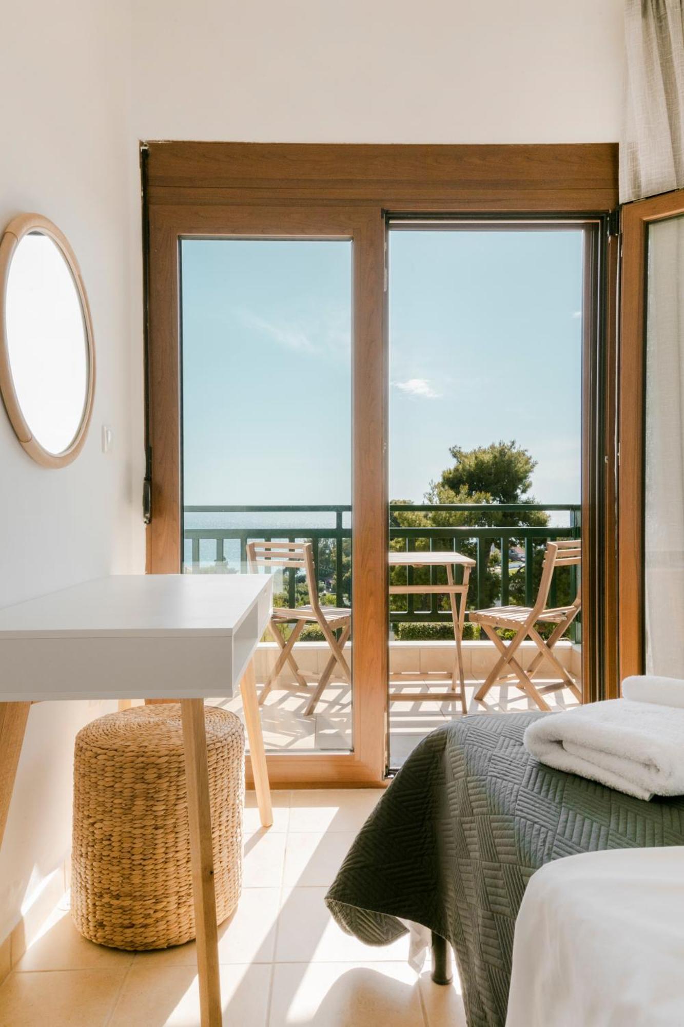 Pine In The Sea Nikiti-Sithonia Apartment Екстериор снимка